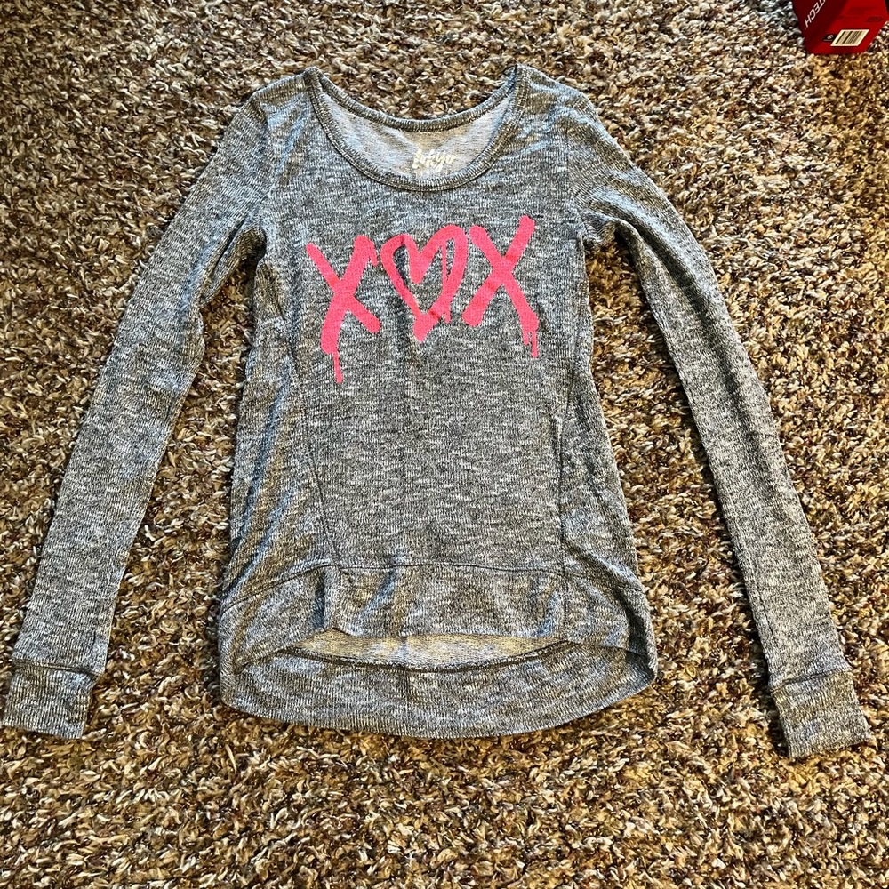 Aeropostale Tokyo Darling XOX Sweater